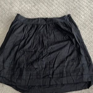 Black size zip skirt Loft 4P